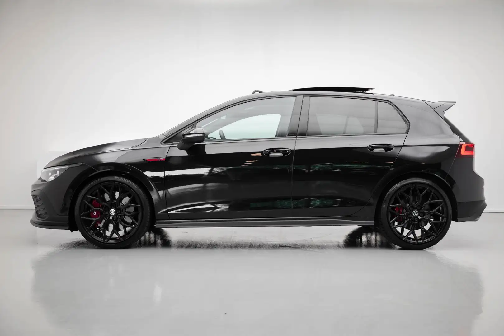 Volkswagen Golf GTI 2.0 TSI Clubsport |Pano|Memory|Nurburg.|IQ|VOLL| Zwart - 2