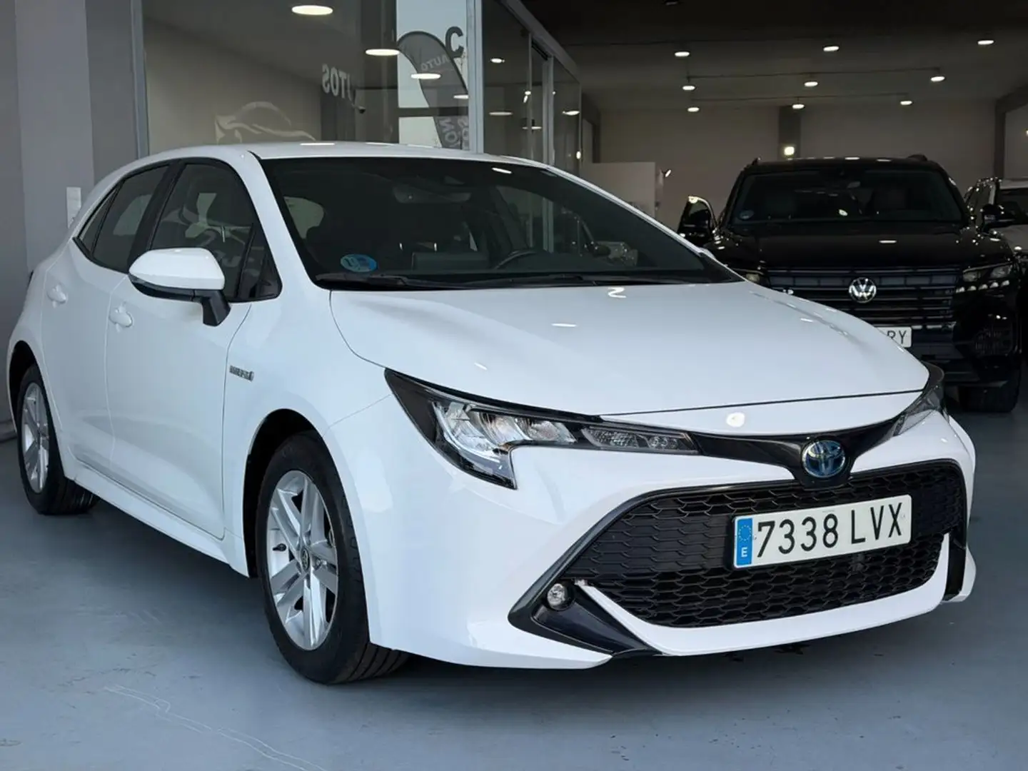 Toyota Corolla 1.8 125H ACTIVE TECH ECVT Blanco - 2