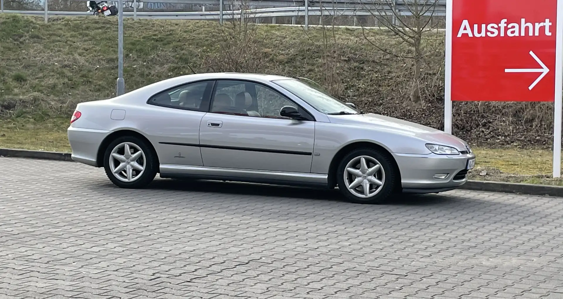 Peugeot 406 Coupe 3.0 V6 Platinum Schiebedach - 1