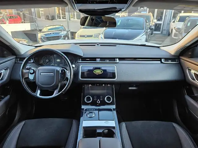 Land Rover Range Rover Velar view 11