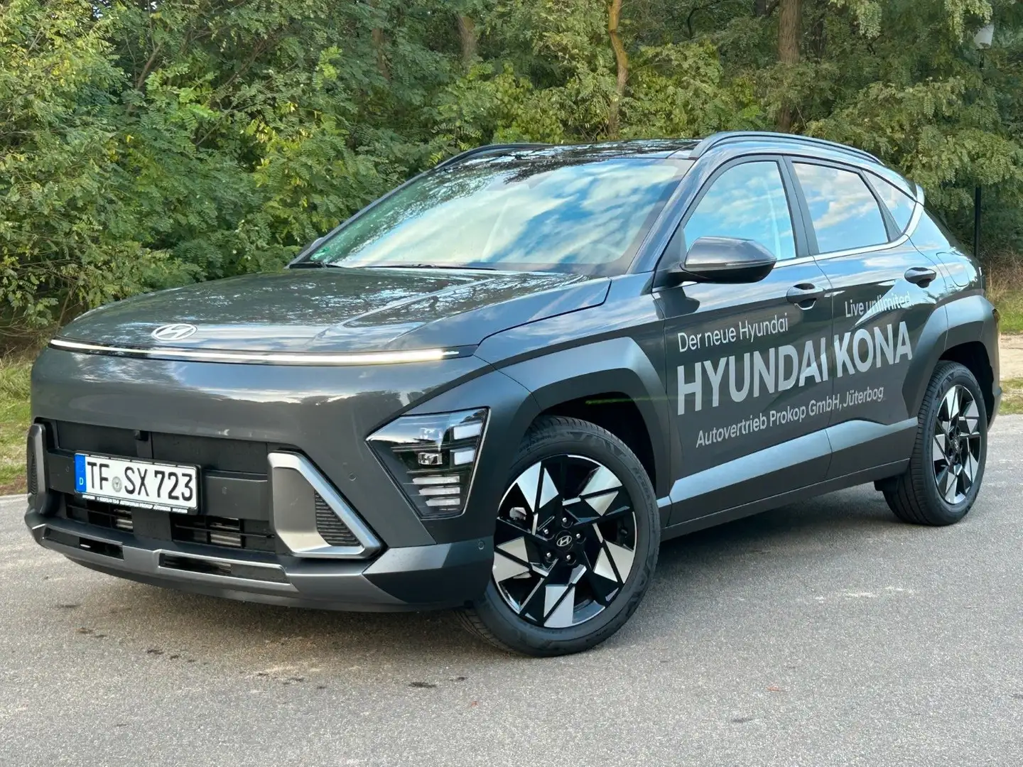 Hyundai KONA KONA 1.6 T-GDI Prime *SX2*Totwinkl*ACC*BOSE*360° Grau - 1