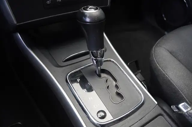 Mercedes-Benz B-Class view 5