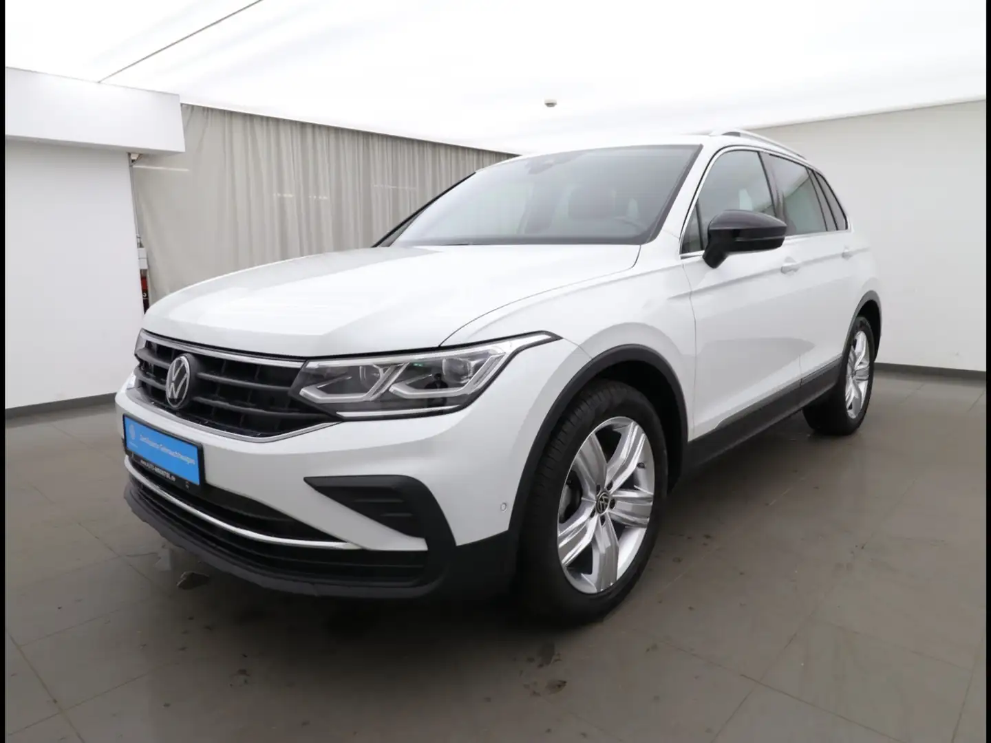 Volkswagen Tiguan MOVE 4MOTION 2.0 TDI DSG (+EURO6) Bluetooth Weiß - 2