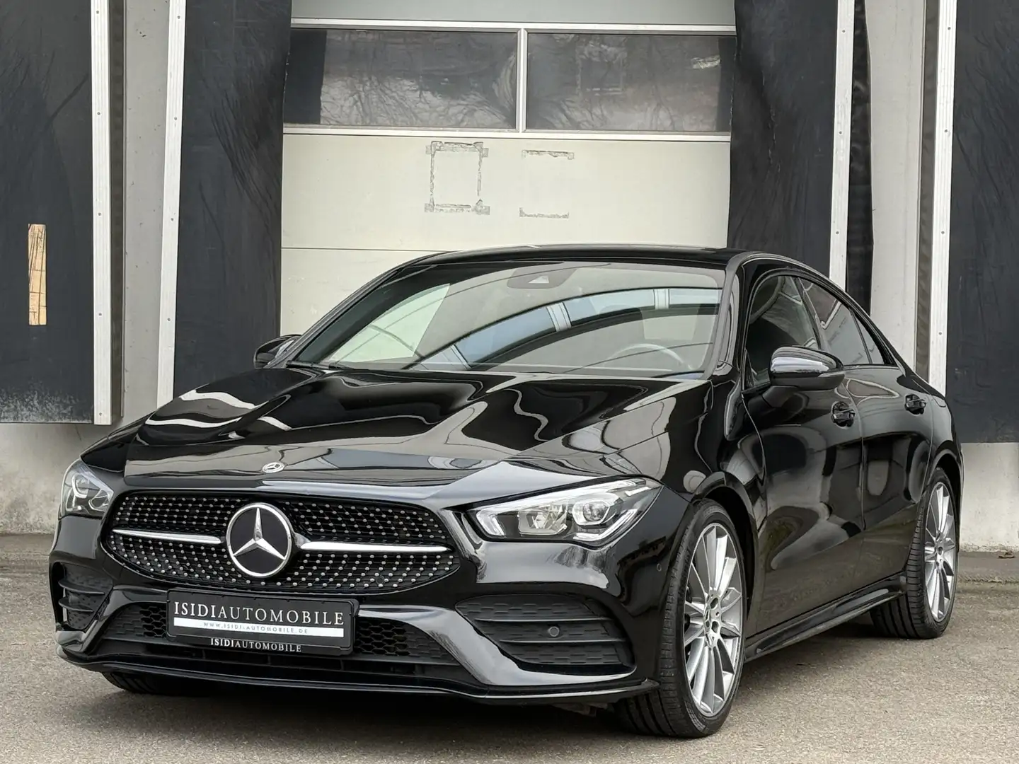 Mercedes-Benz CLA 220 Coupe AMG 4-Matic Standheizung Rü-Kamera Noir - 1