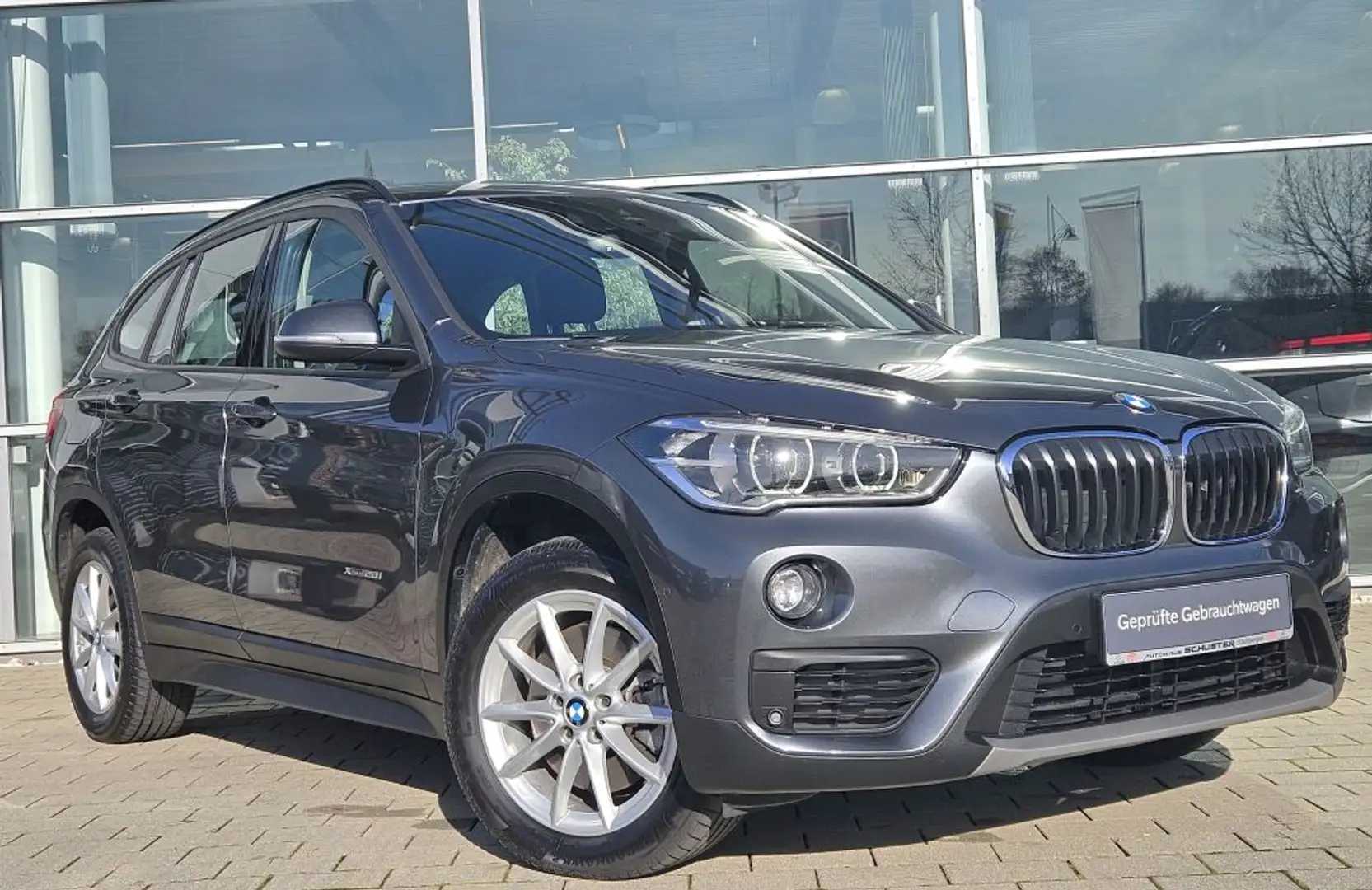 BMW X1 xDrive20i Aut. Advantage - 2