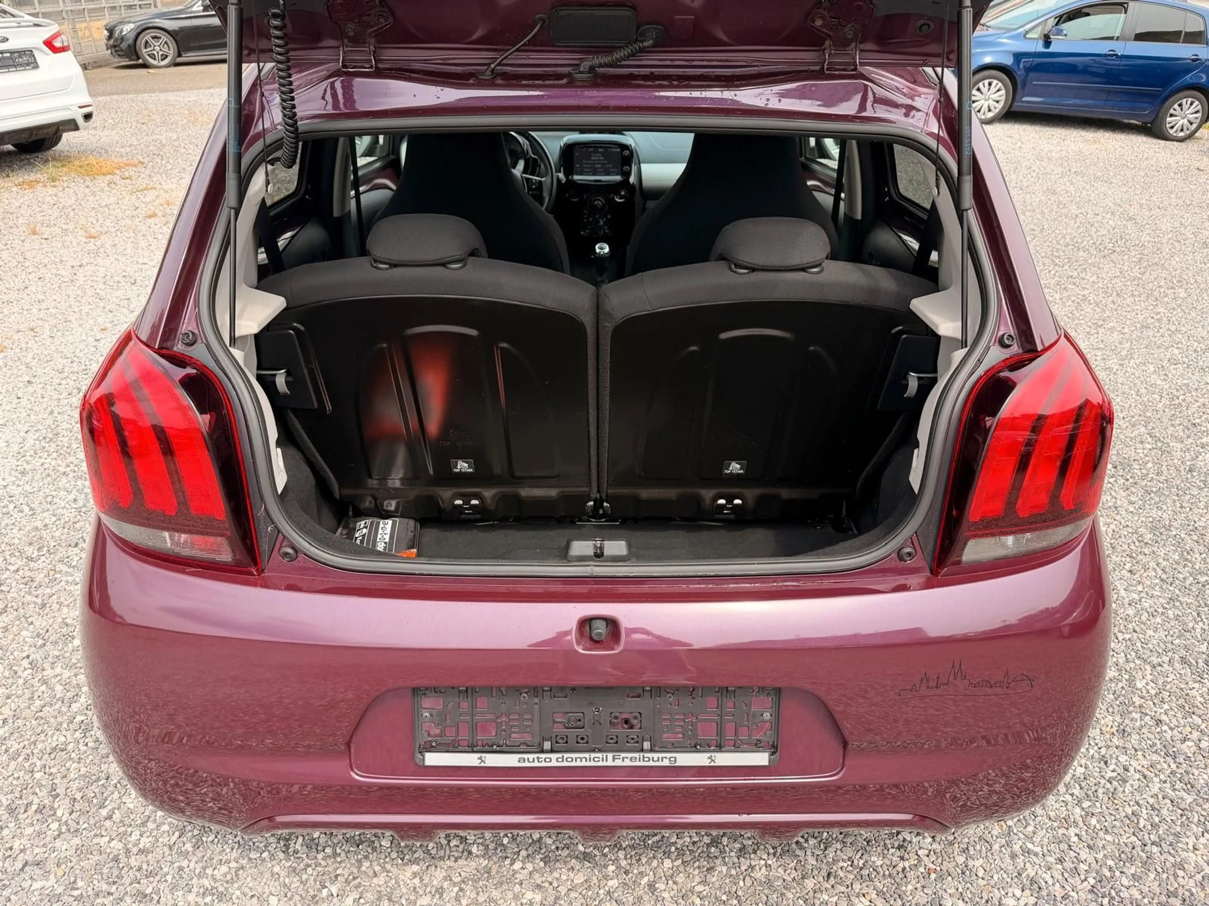 Peugeot 108 TOP Allure Rückfahrkamera — photo 9