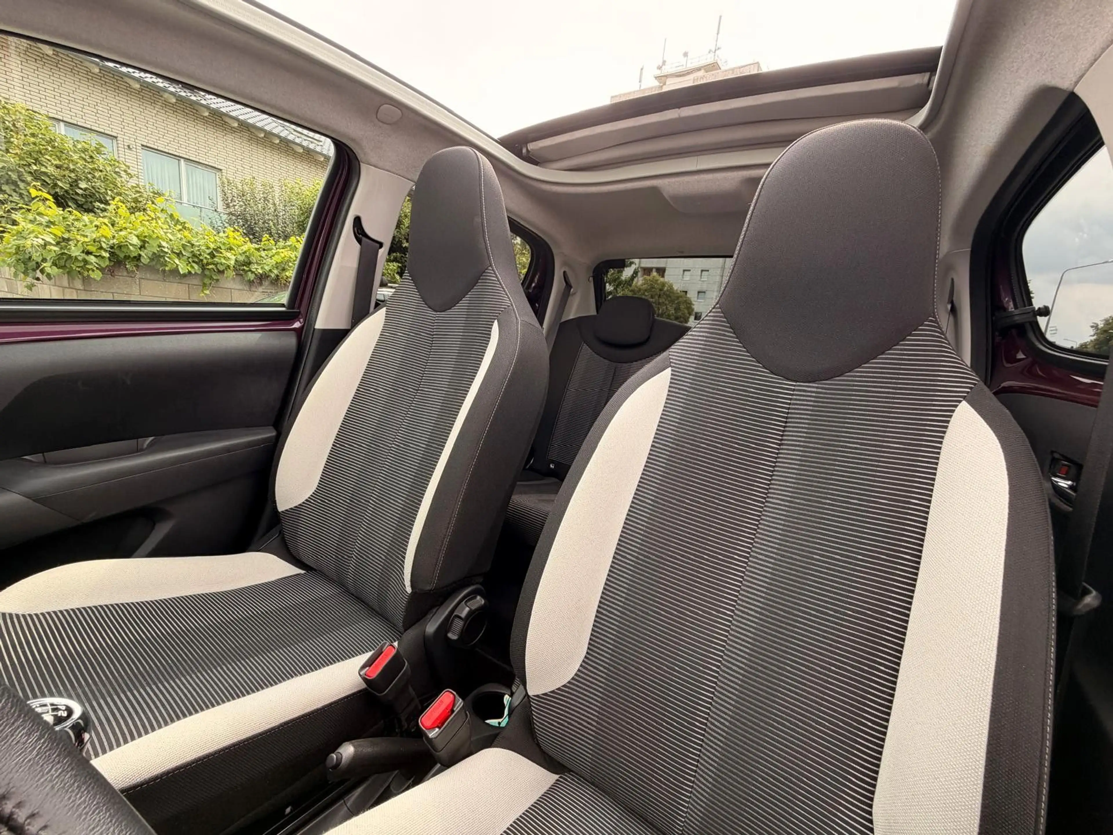 Peugeot 108 TOP Allure Rückfahrkamera — photo 14