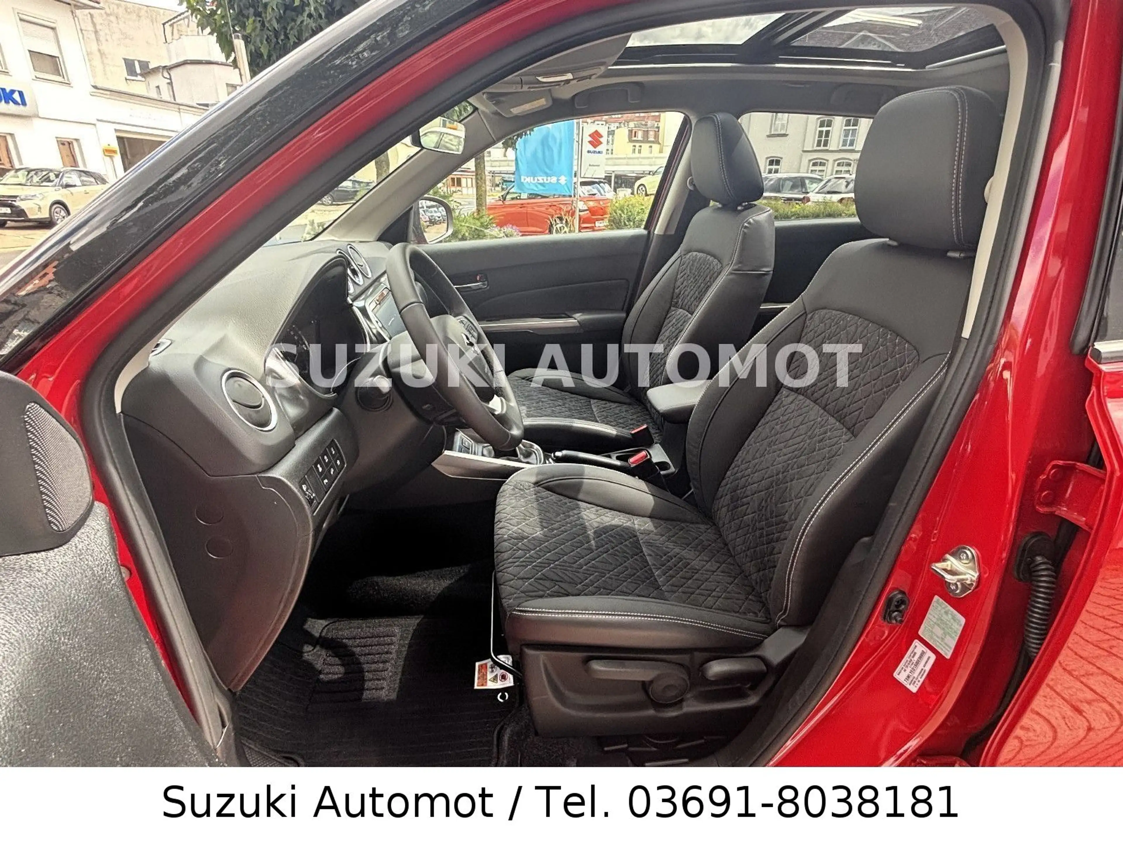 Suzuki Vitara 1.4 mild-Hybrid Comfort+ Allgrip Navi AHK — photo 11