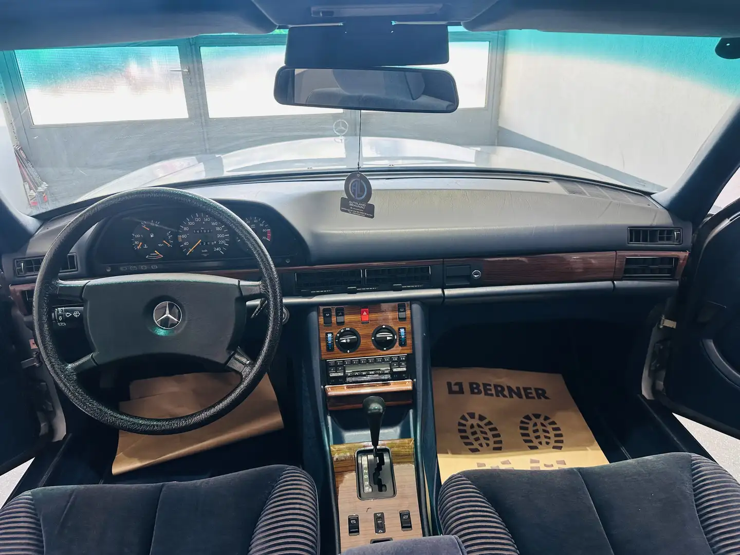 Mercedes-Benz 500 SE 500 - 2