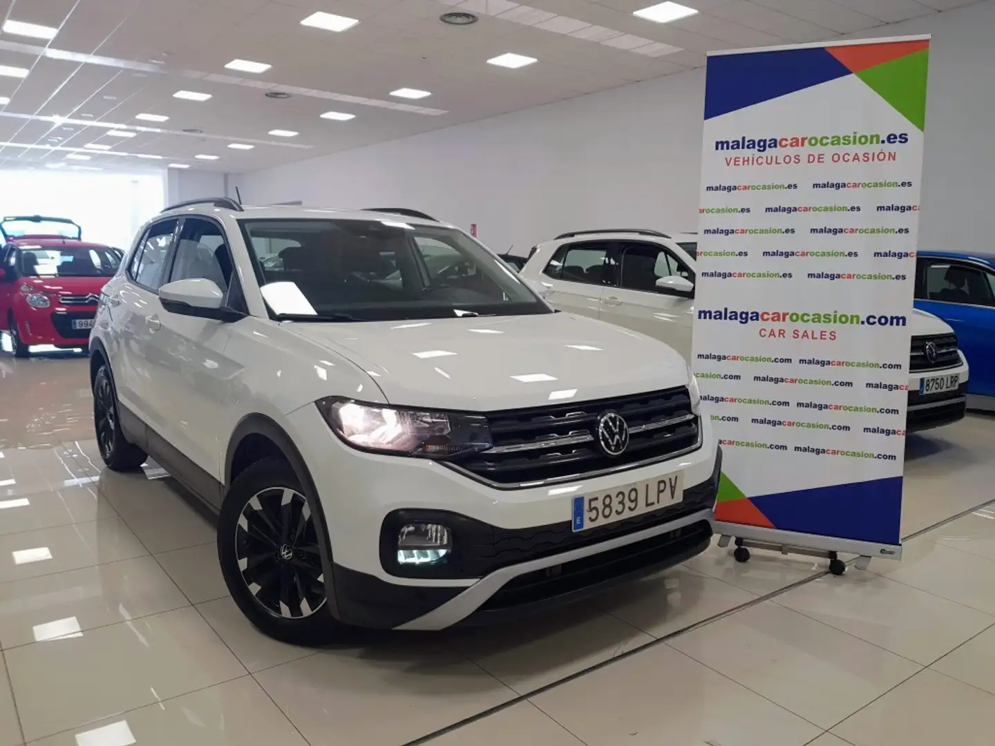 Volkswagen T-Cross 1.0 TSI Advance Blanco - 2