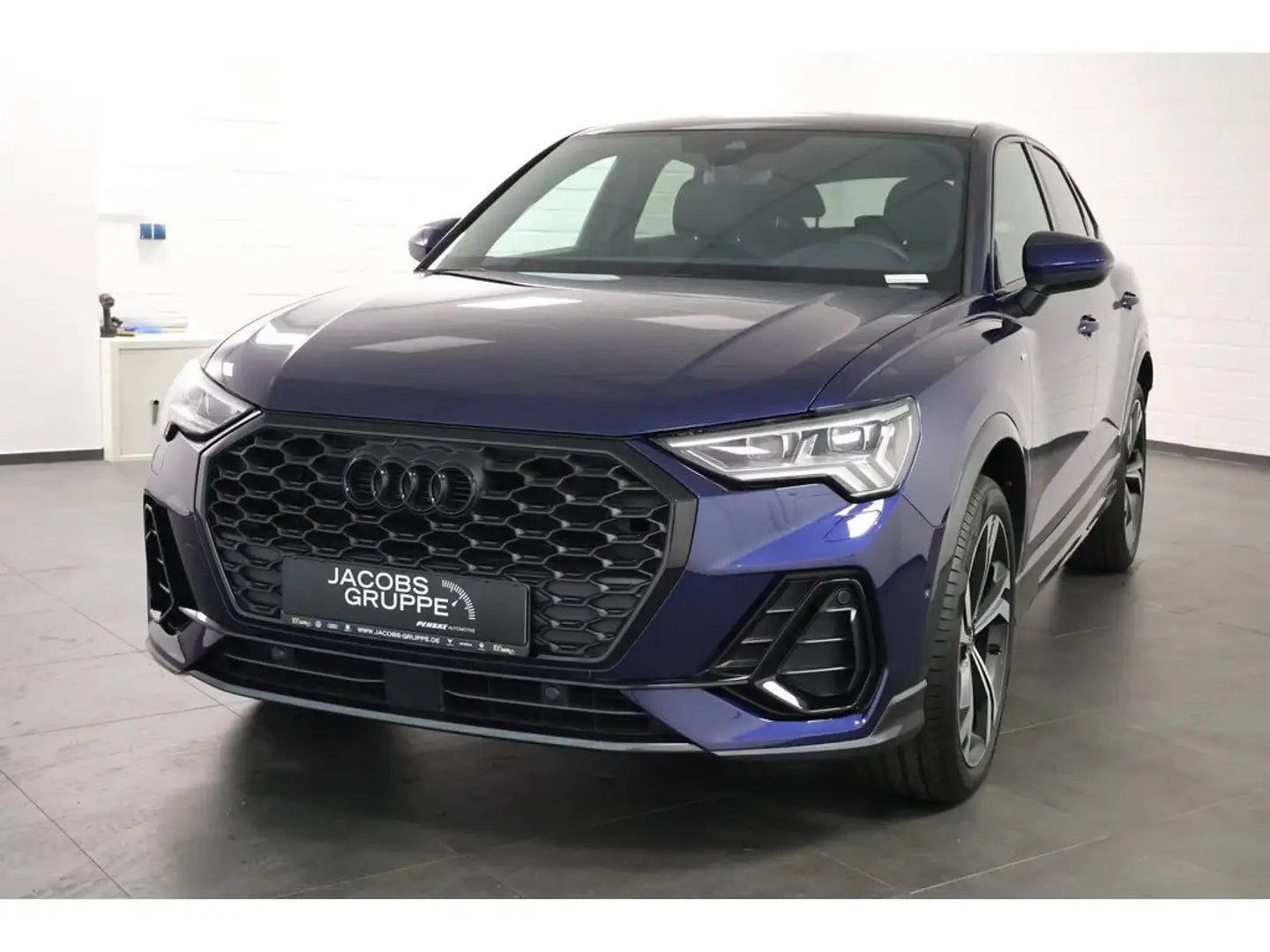 Audi Q3 Sportback 35 TDI S-line S-tronic,SHZ,Matri Blau - 2