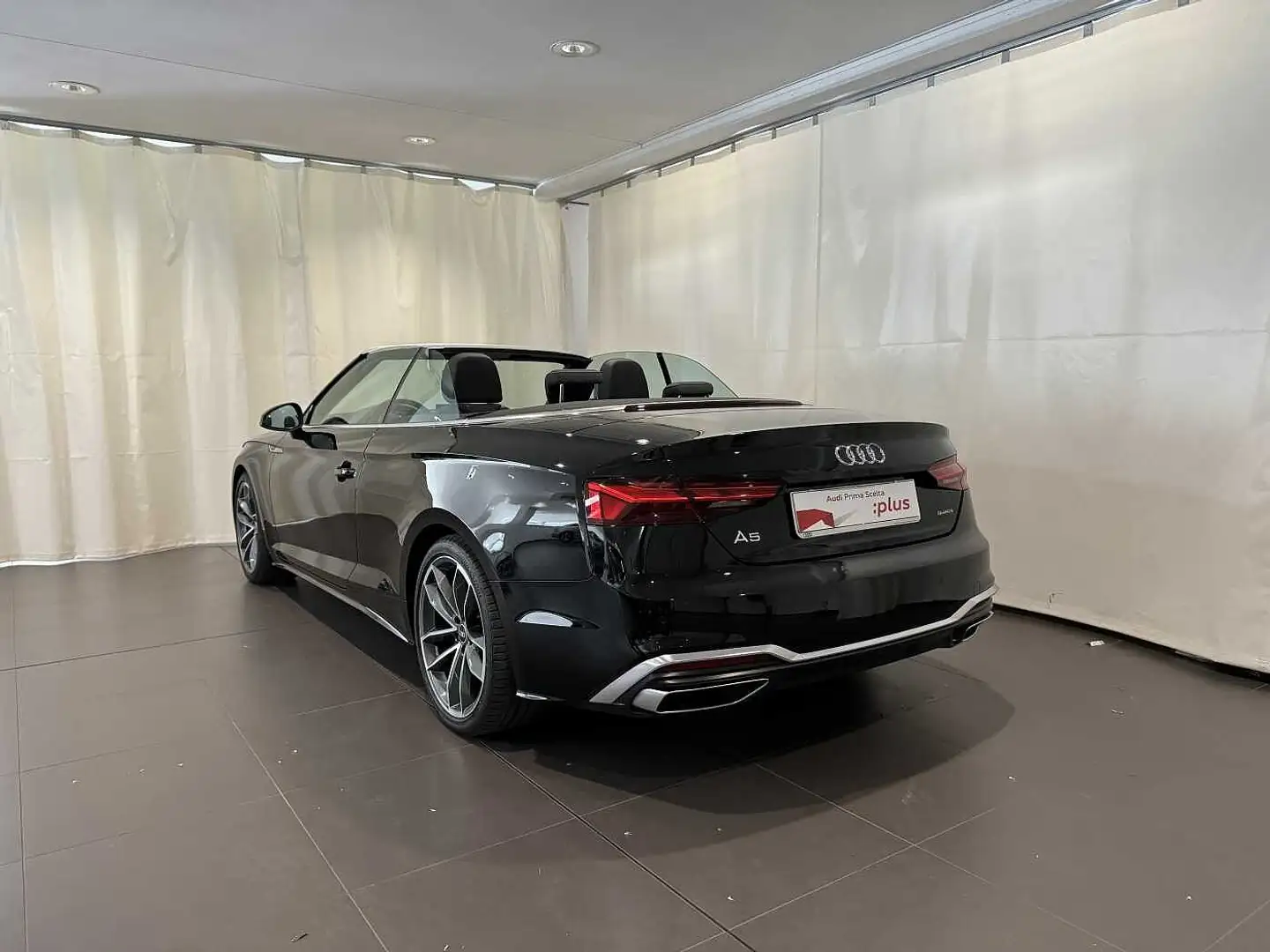 Audi A5 2ª serie Cabrio 40 TDI quattro S tronic S line edi Nero - 2