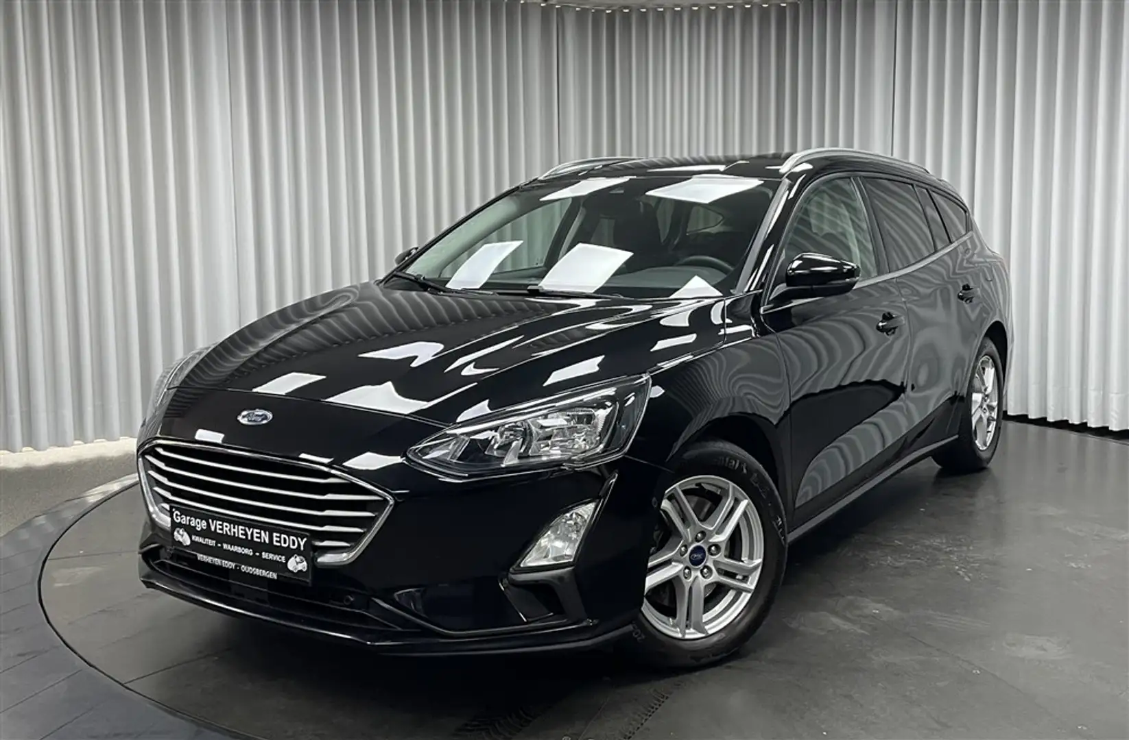 Ford Focus 1.0i EcoB. / Clipper / Navi / BLISS / Cruise co... Grijs - 1