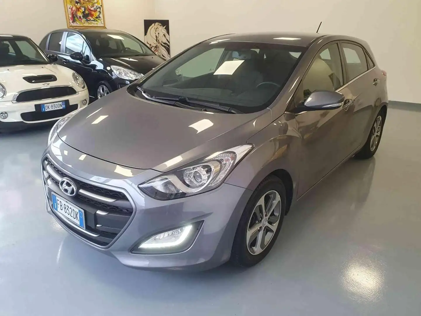 Hyundai i30 1.6 CRDi 5p. Unicoproprietario Grijs - 1