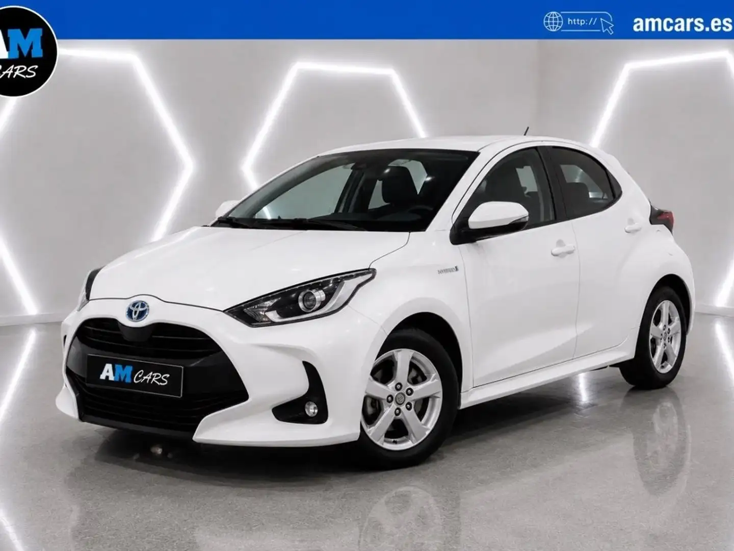 Toyota Yaris 120H 1.5 Style Plus Blanco - 1