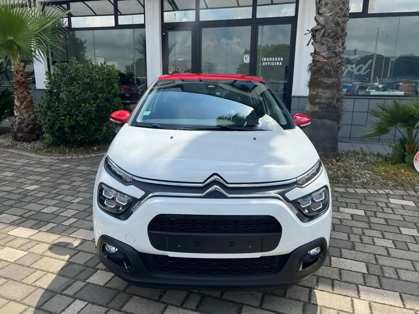 Citroen C3 1.2 puretech Shine s Blanc - 1