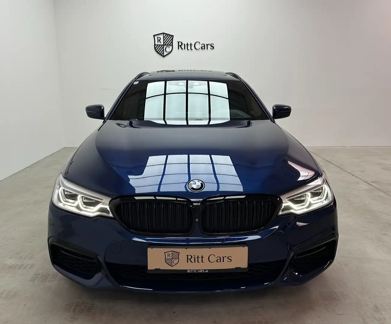 BMW 520 xDrive - M-Sport - HeadUp - Nahezu Voll - 8Fach - Blau - 1