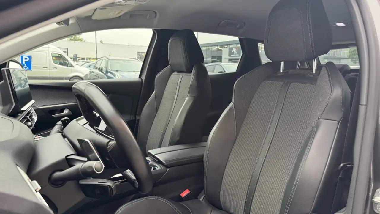 Peugeot 3008 1.6 HYbrid 225 Allure Camera Cruise Control, миниатюра 10
