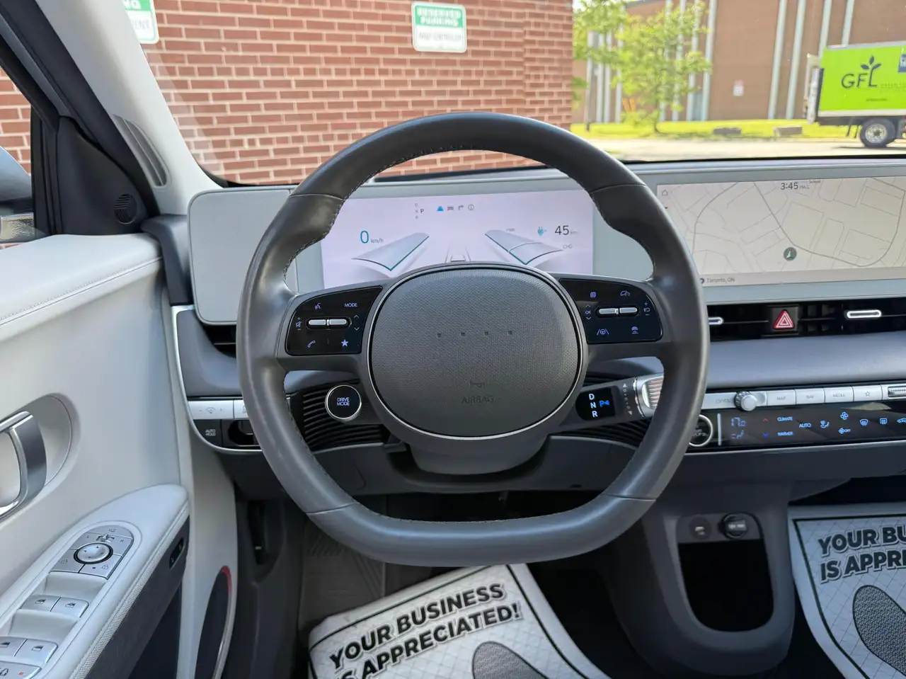 Hyundai IONIQ 5 снимка Hyundai IONIQ 5