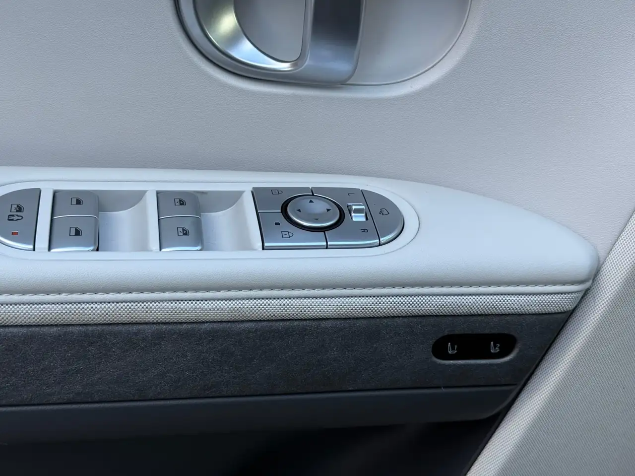 Hyundai IONIQ 5 снимка Hyundai IONIQ 5