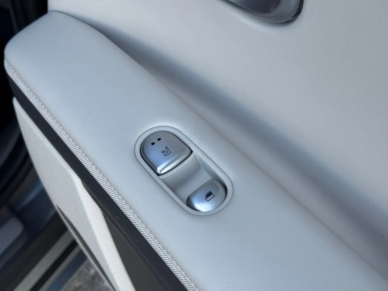 Hyundai IONIQ 5 снимка Hyundai IONIQ 5