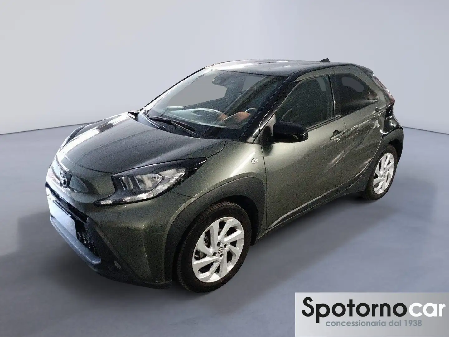 Toyota Aygo X 1.0 VVT-i 72 CV 5 porte Trend S-CVT - 1