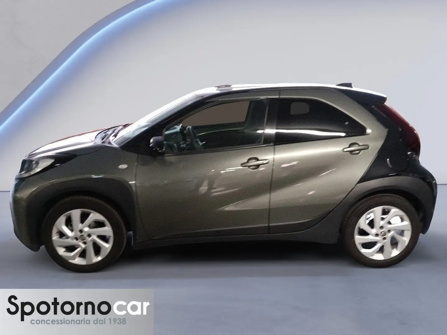 Toyota Aygo X 1.0 VVT-i 72 CV 5 porte Trend S-CVT - 2