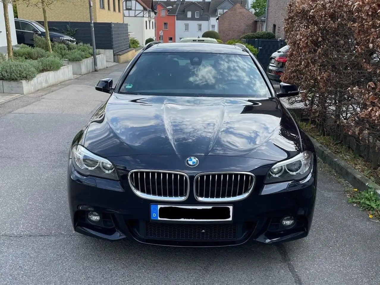 BMW 525