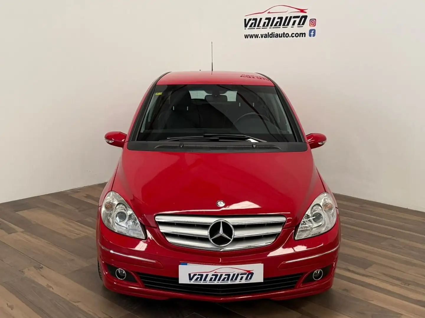 Mercedes-Benz B 180 CDI Edición Especial Rouge - 2