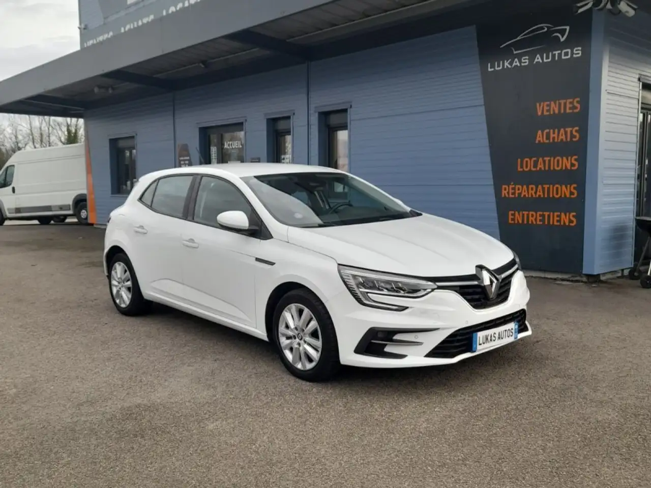 Renault Megane IV BERLINE TCe 115 FAP - 21B Business