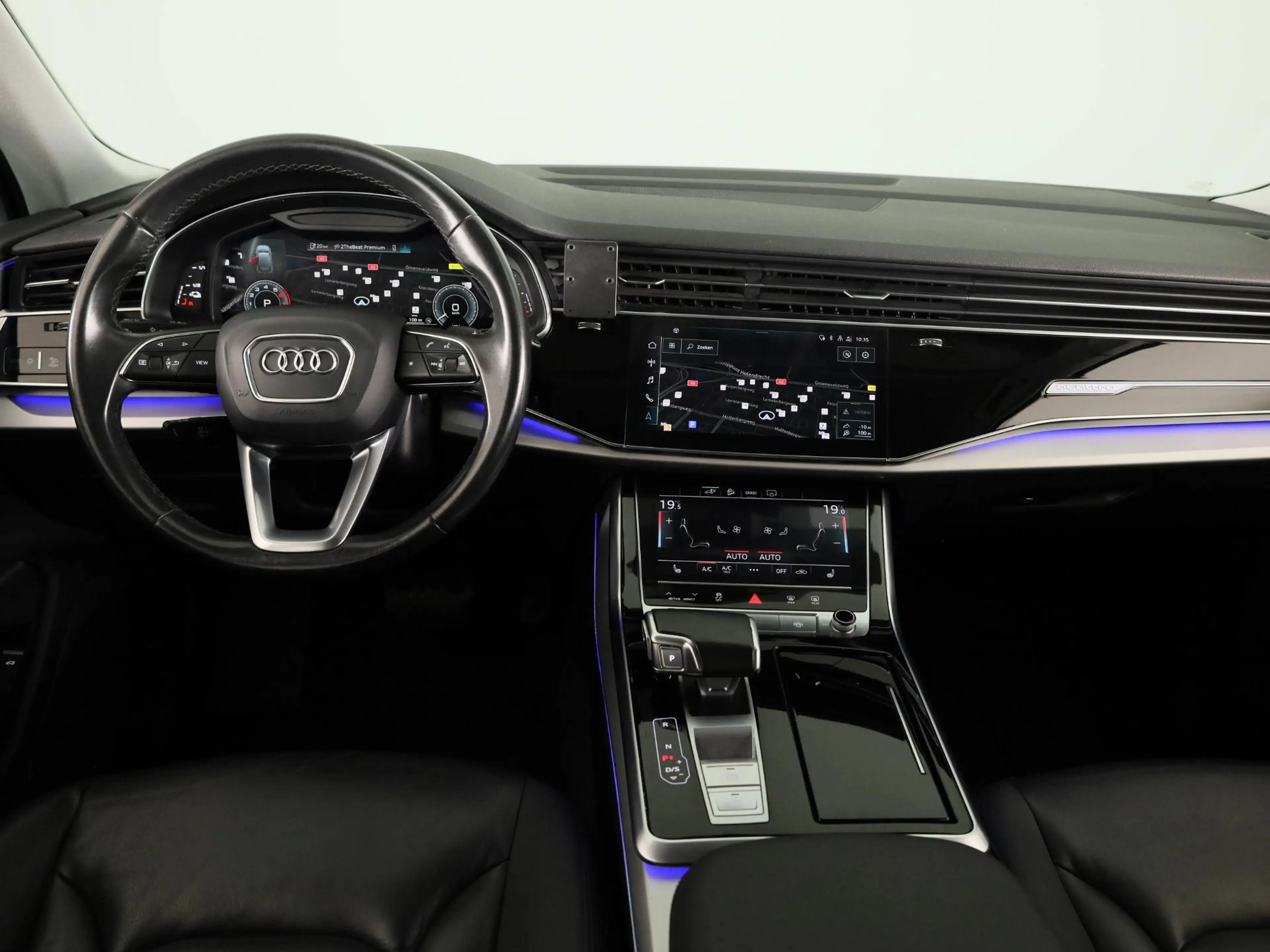Audi Q7 55 TFSI e quattro Pro Line 367pk | Trekhaak | Park — photo 6
