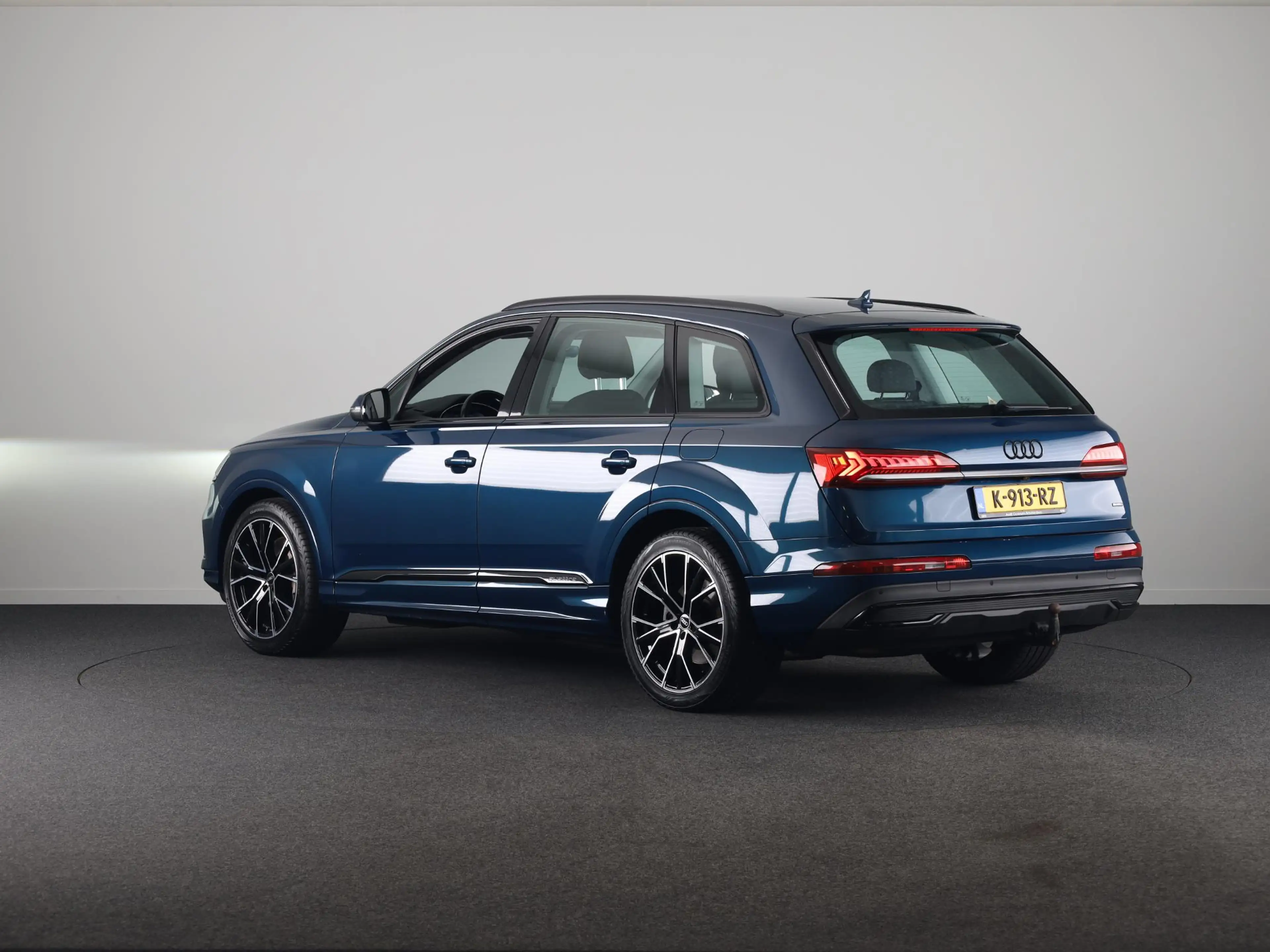 Audi Q7 55 TFSI e quattro Pro Line 367pk | Trekhaak | Park — photo 3
