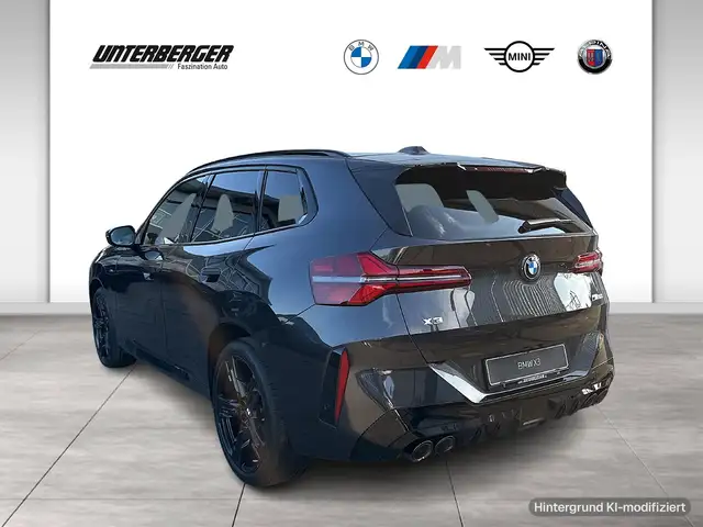 BMW X3 M view 4