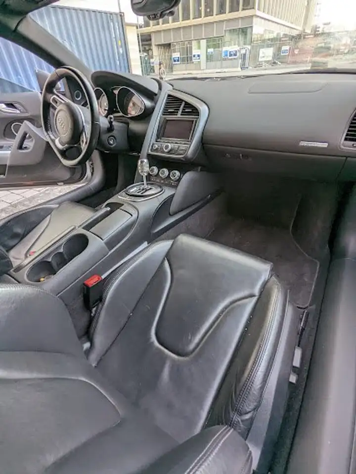 Audi R8 снимка Audi R8