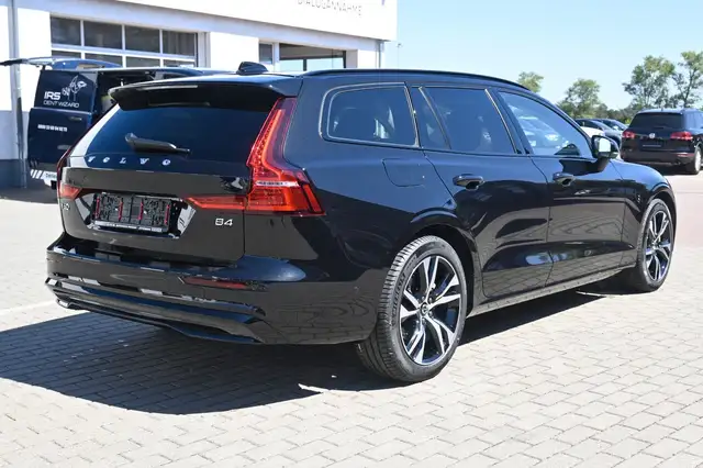 Volvo V60 view 5