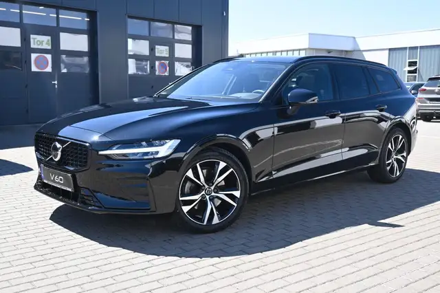Volvo V60 main image