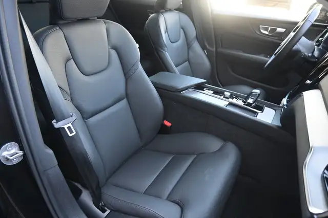 Volvo V60 view 14