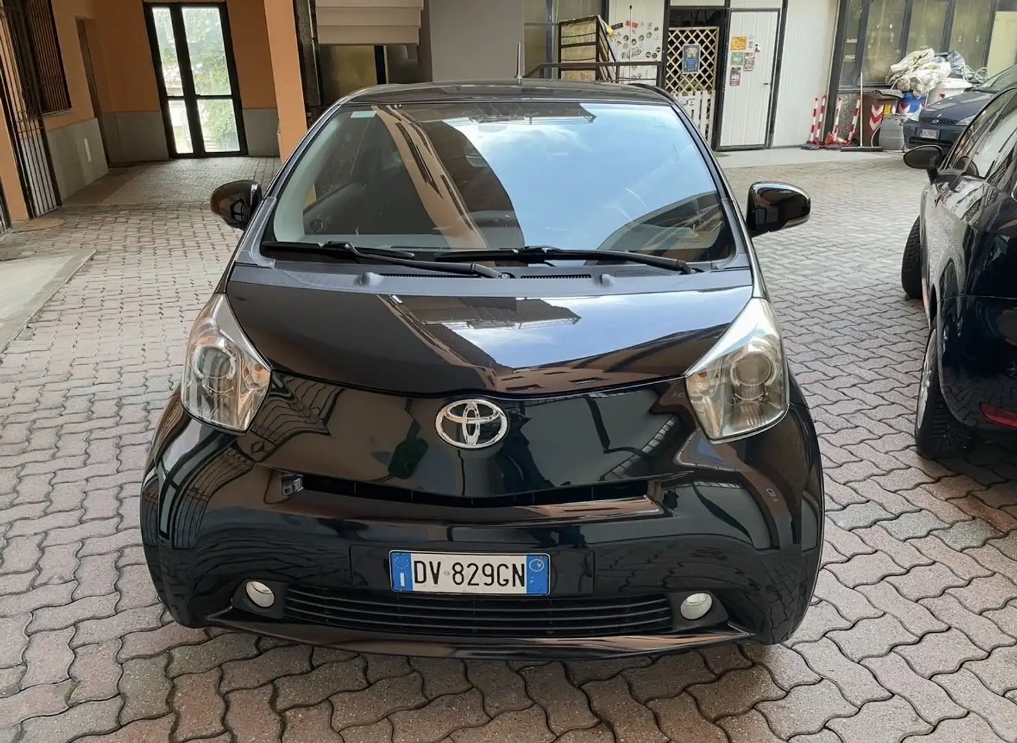Toyota iQ 1.0 cvt (multidrive) - 2