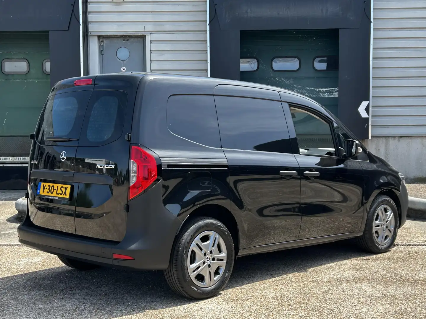 Mercedes-Benz Citan 110 CDI L1 Base | Stoelverwarming | Cruise Control Noir - 2