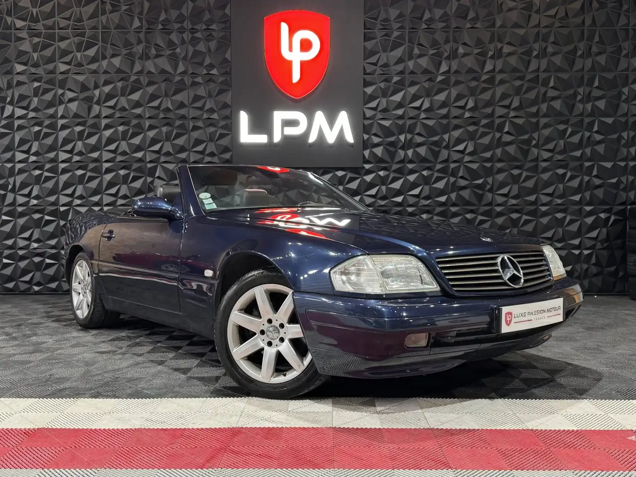 Mercedes-Benz SL 280