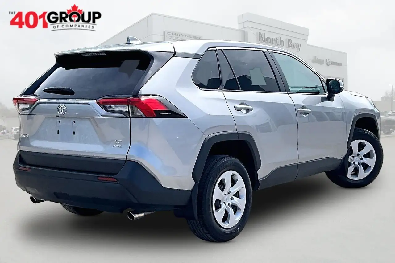Toyota RAV 4 снимка Toyota RAV 4