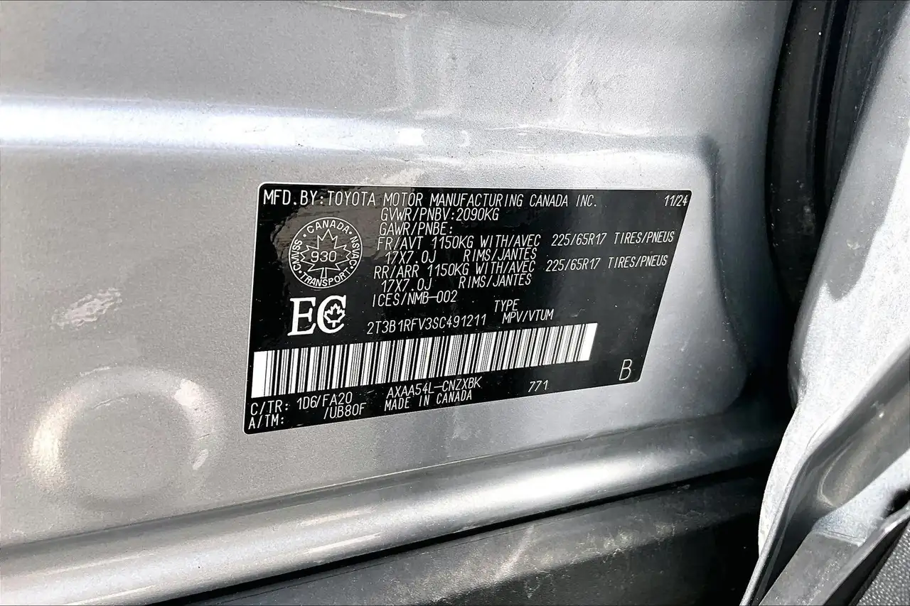 Toyota RAV 4 снимка Toyota RAV 4
