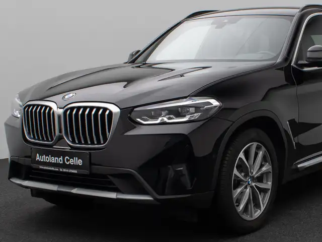 BMW X3 view 17