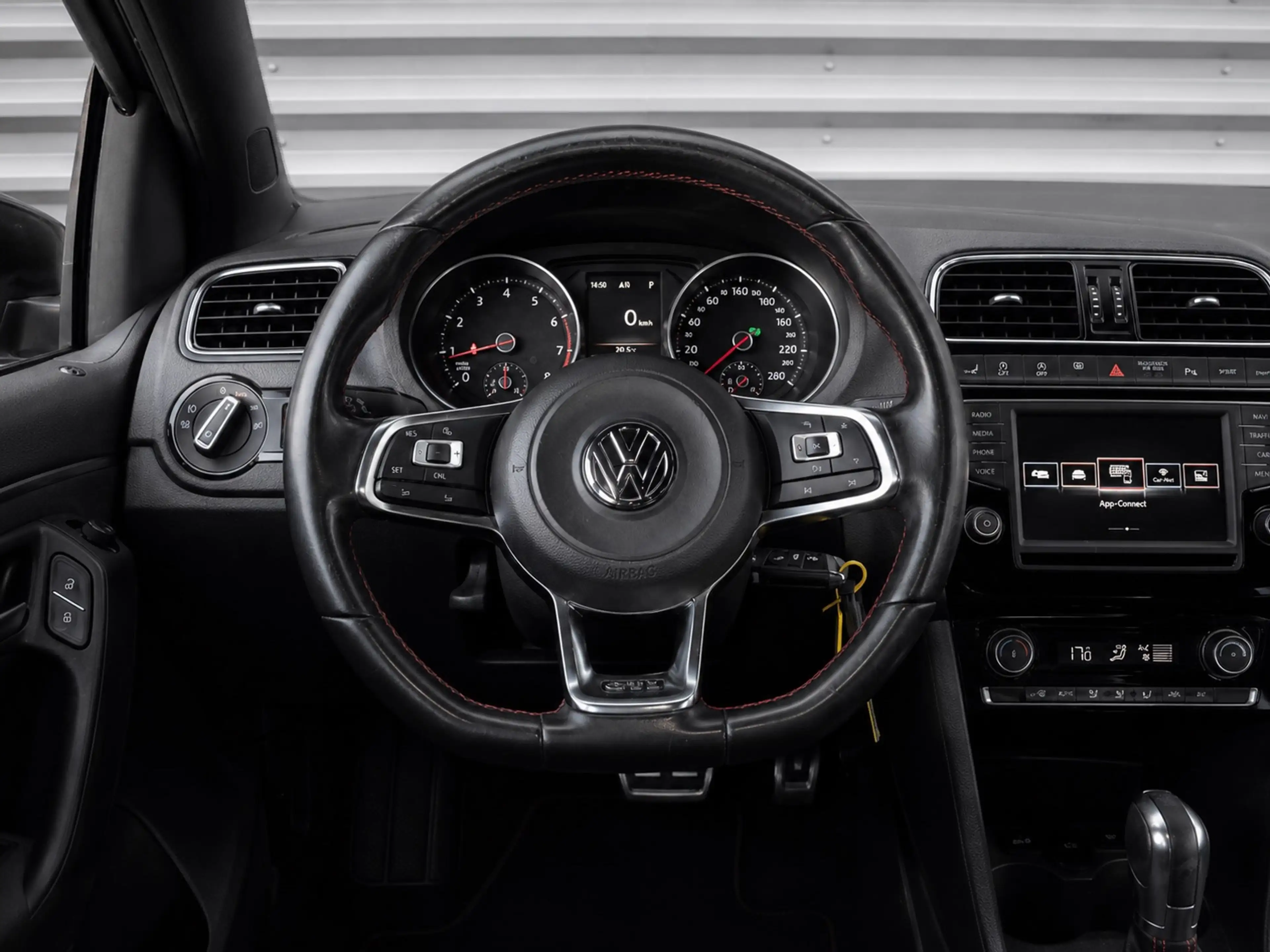 Volkswagen Polo GTI 1.8 TSI Navi Automaat Cruise Stoelverwarming — photo 17