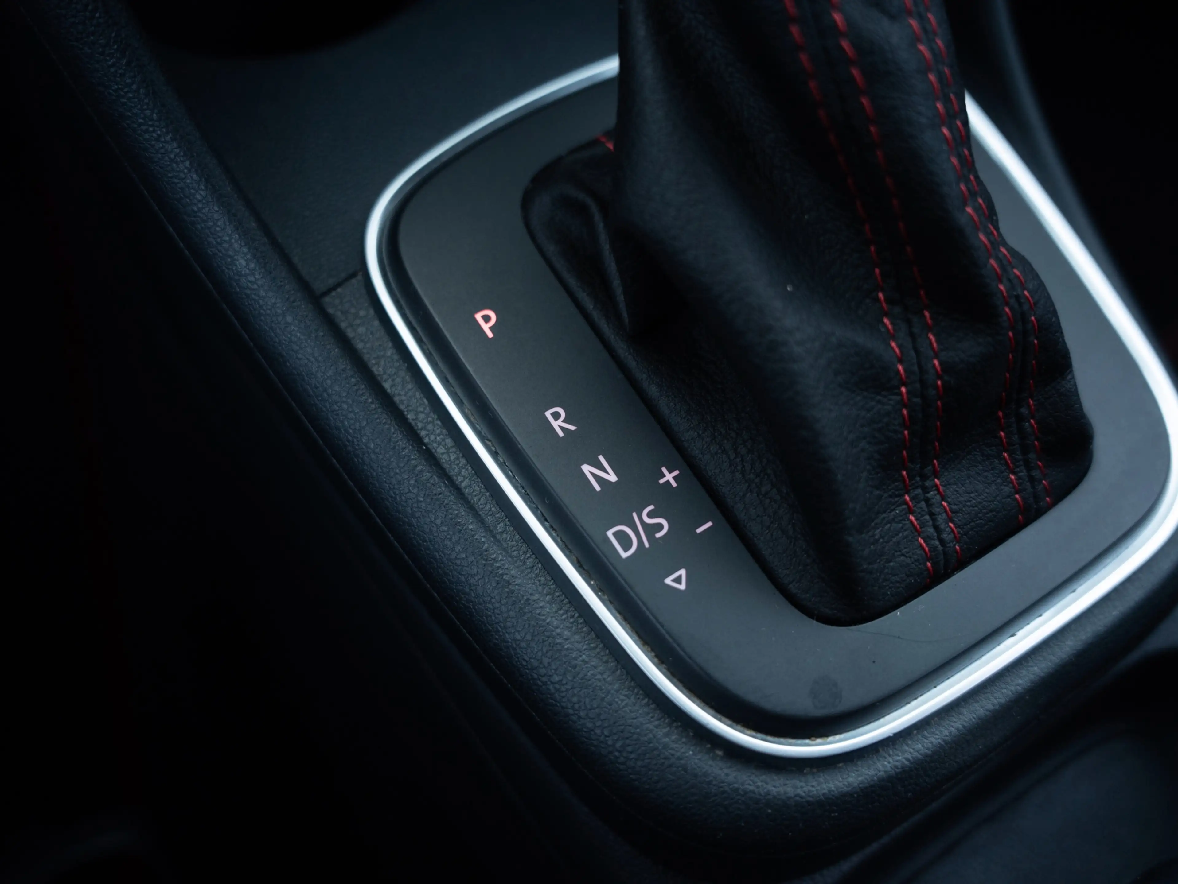Volkswagen Polo GTI 1.8 TSI Navi Automaat Cruise Stoelverwarming — photo 45