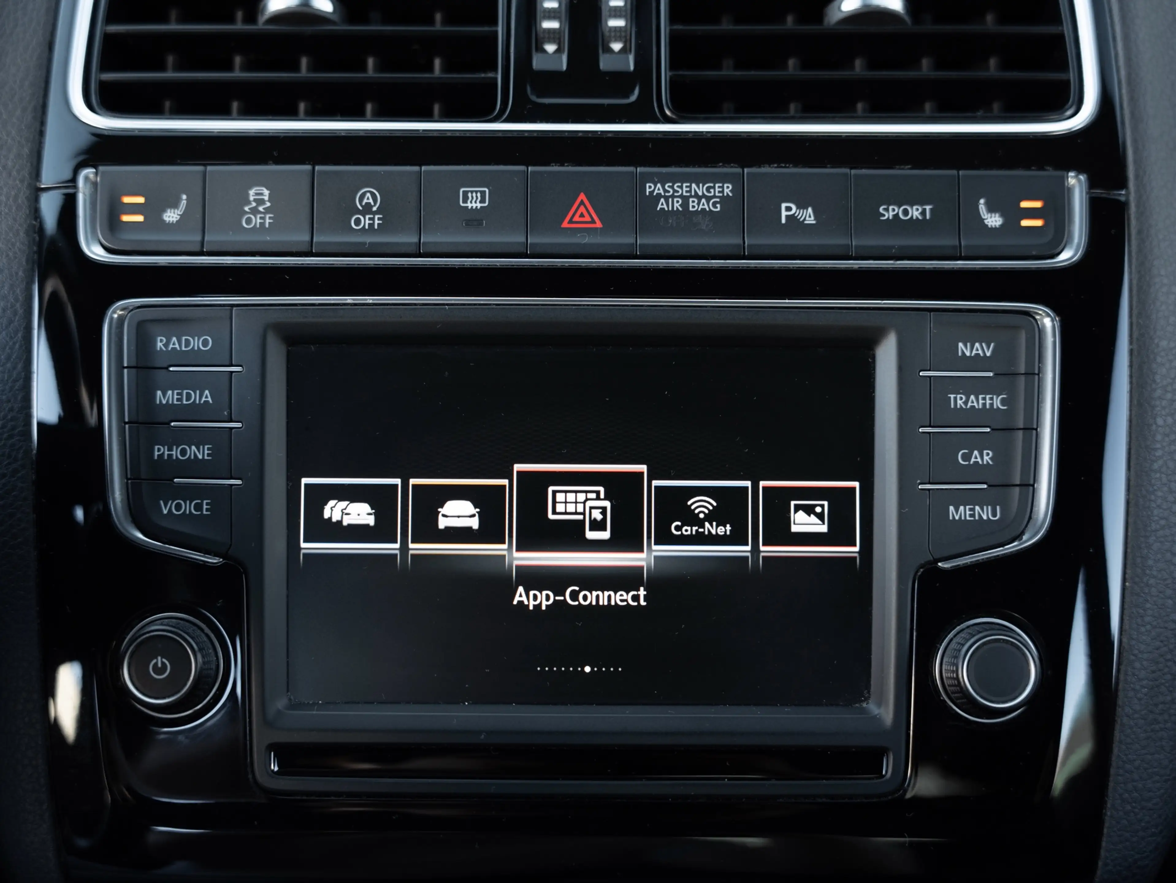 Volkswagen Polo GTI 1.8 TSI Navi Automaat Cruise Stoelverwarming — photo 36