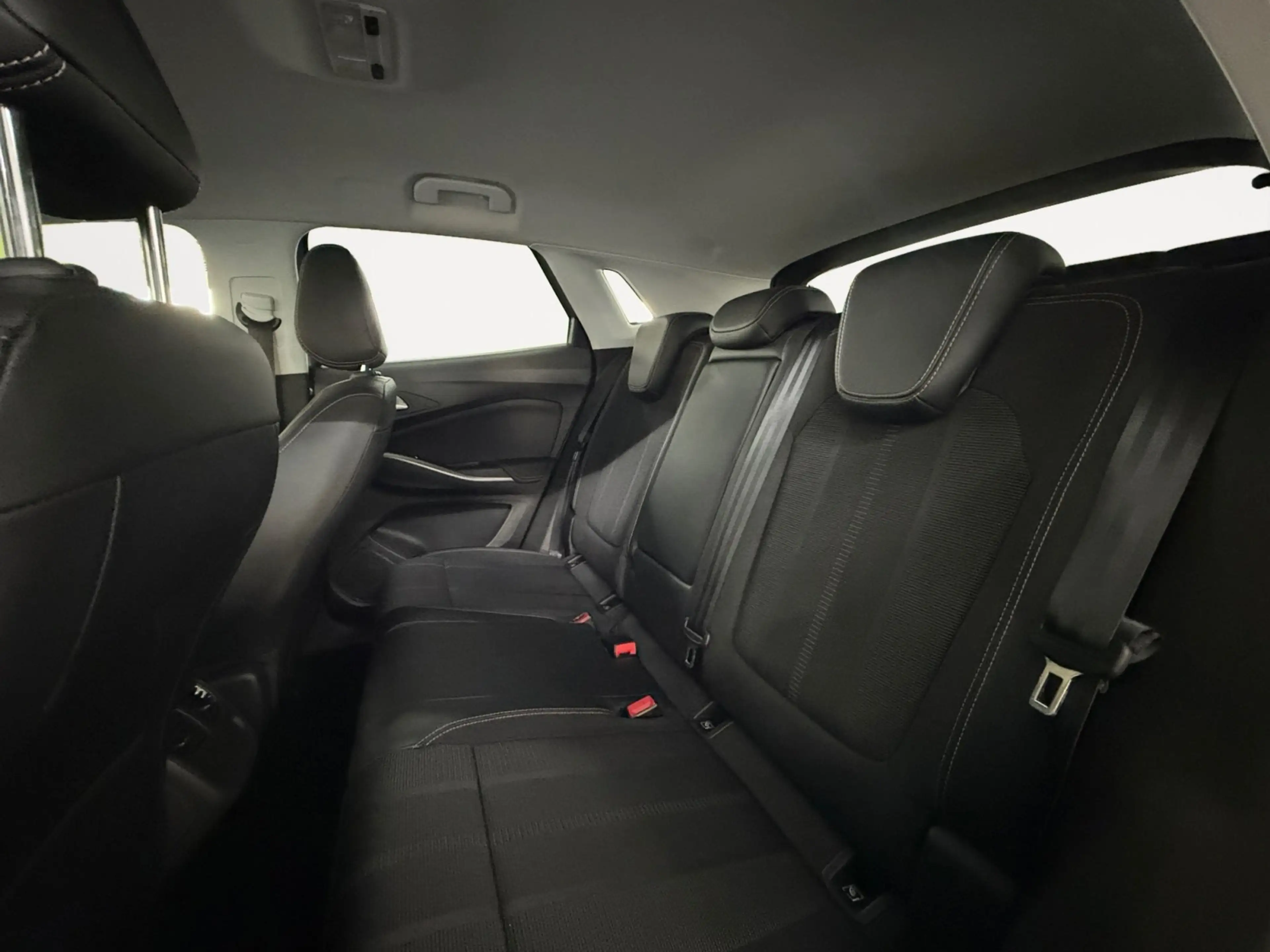 Opel Grandland 1.2 GS Line Navi, Sitzheizung, Klima — photo 15
