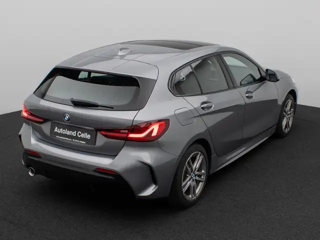 BMW 1 Series view 7