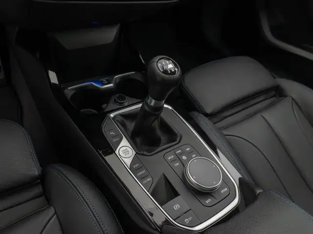 BMW 1 Series view 22