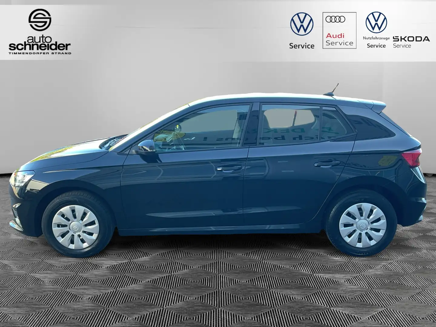 Skoda Fabia 1.0 DSG Selection EU-Fahrzeug mit TZ Zwart - 2